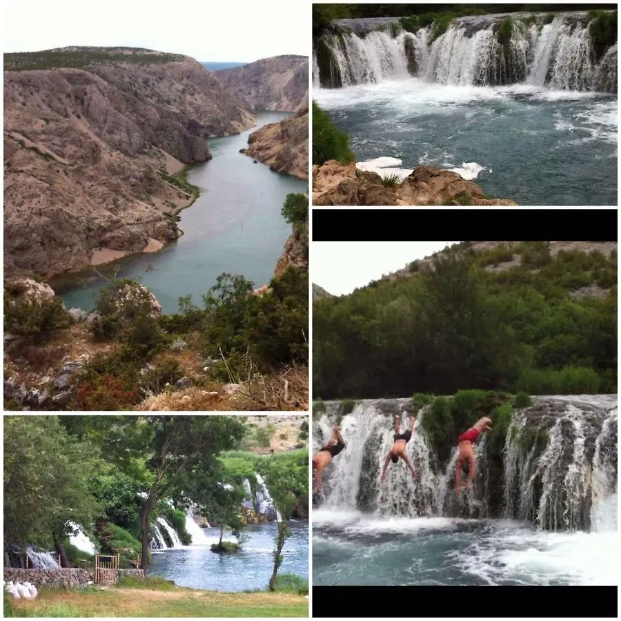 Apartment In Starigrad-Paklenica 36685